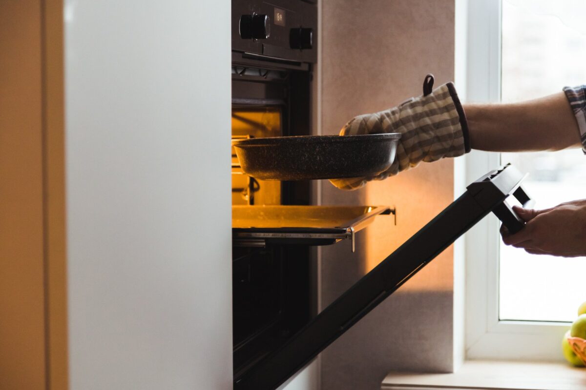 Manique de cuisine pour sortir un plat du four